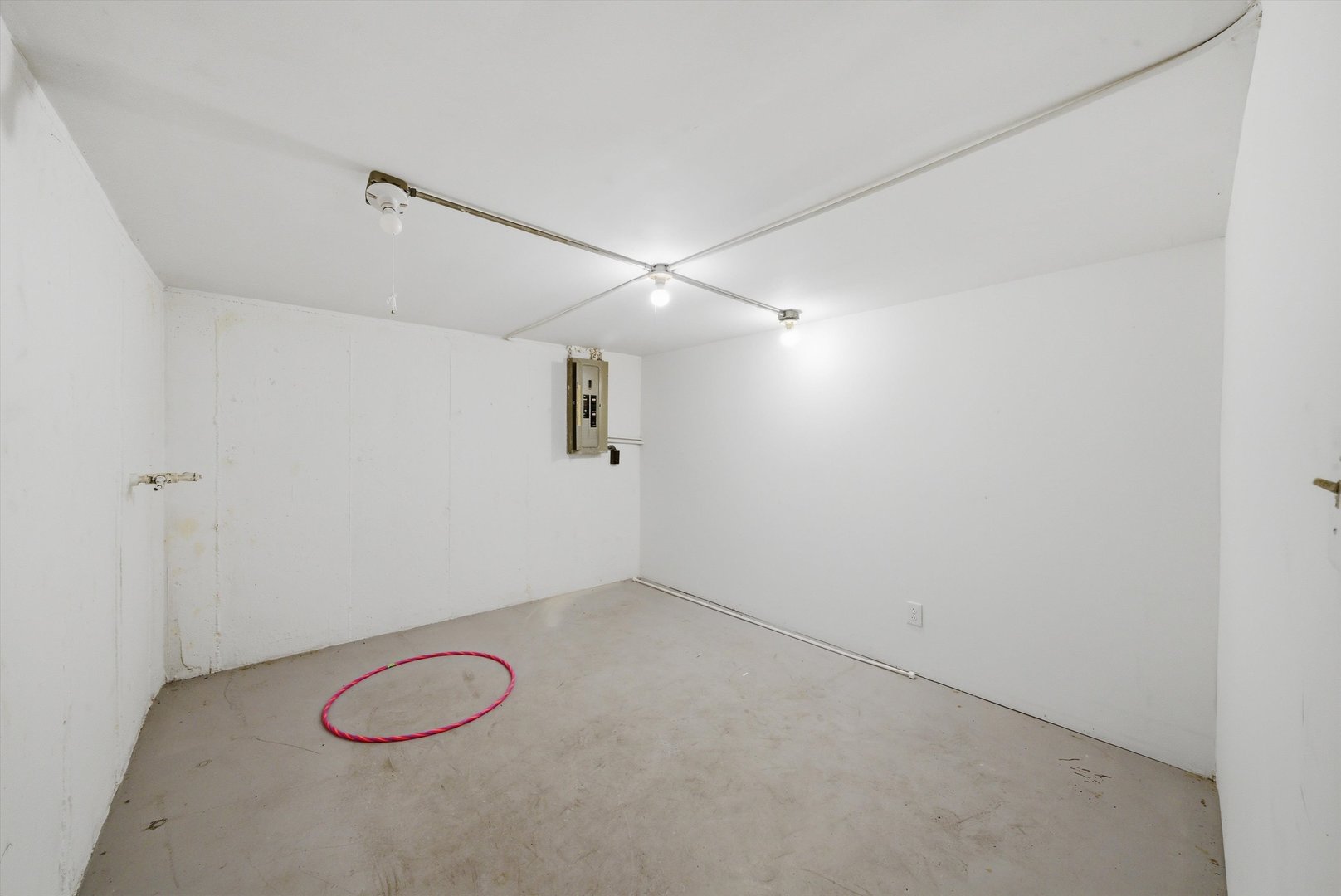 1517 E Roosevelt Road Property Photo 28