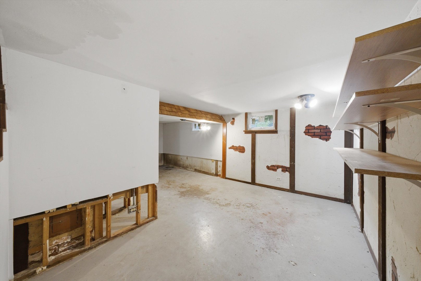 1517 E Roosevelt Road Property Photo 29