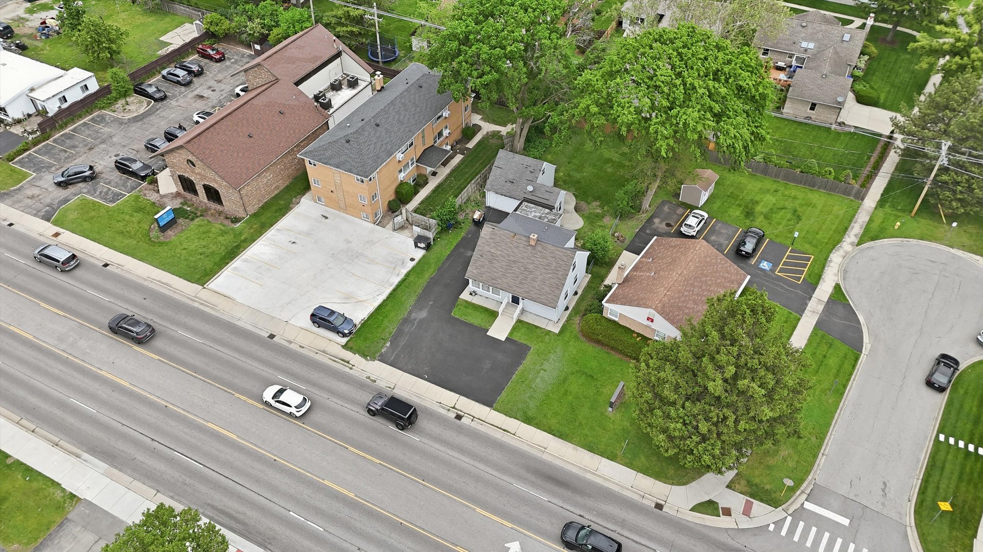 1517 E Roosevelt Road Property Photo 42