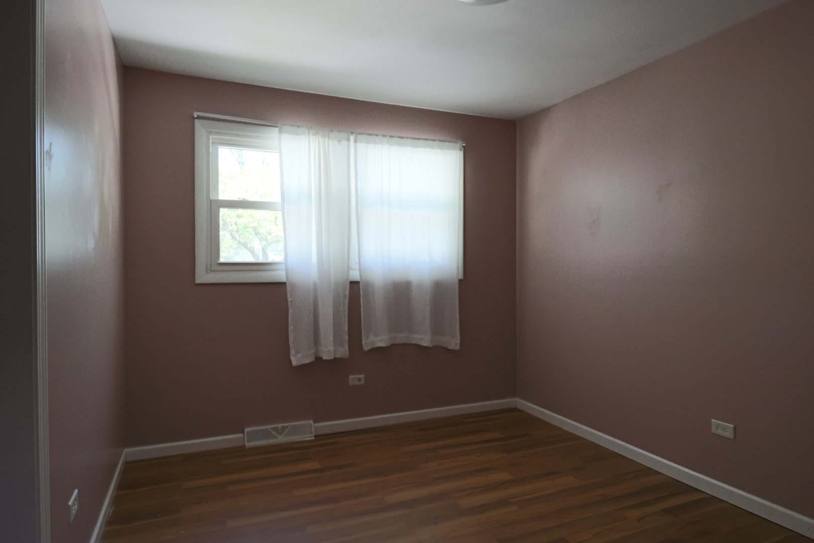 500 N Westwood Avenue Property Photo 15