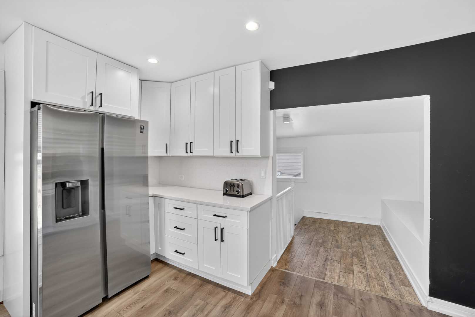135 N 16th Avenue Property Photo 15