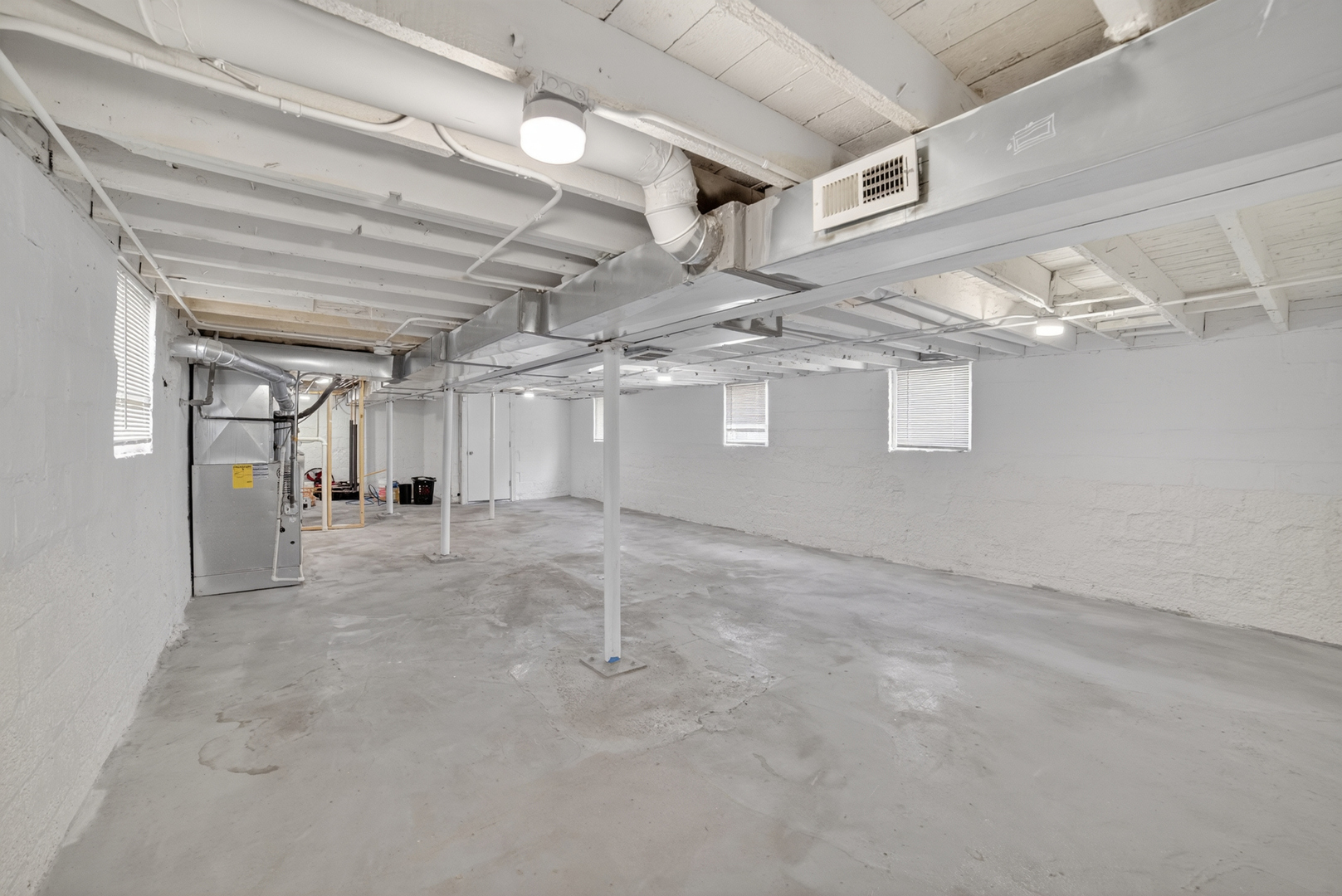 135 N 16th Avenue Property Photo 24