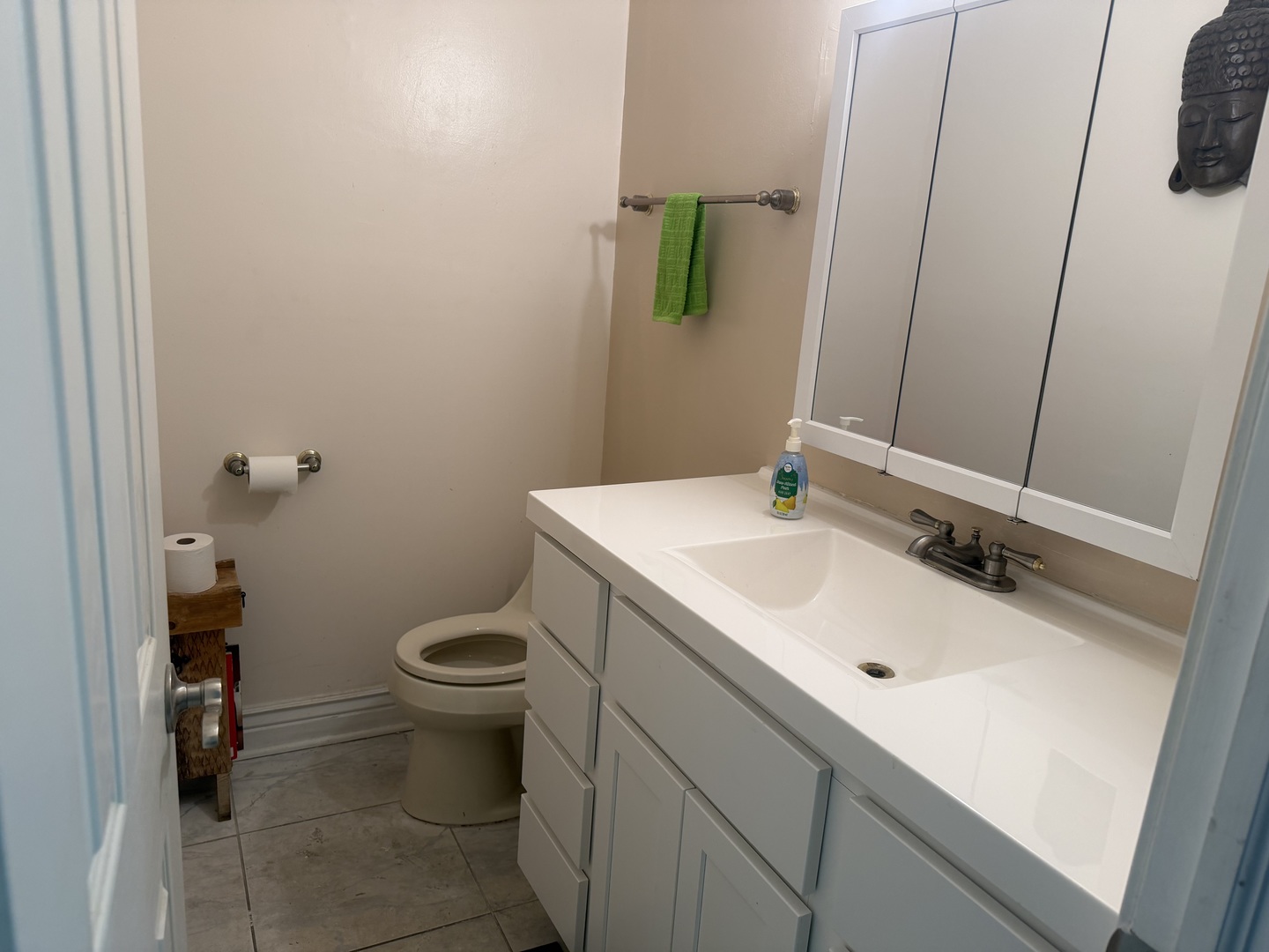 4600 N Cumberland Avenue 1 Property Photo 23