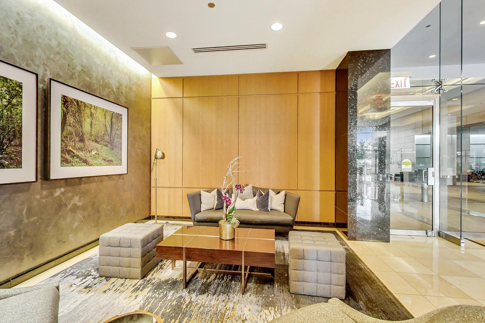 600 N Lake Shore Drive 1201 Property Photo 4