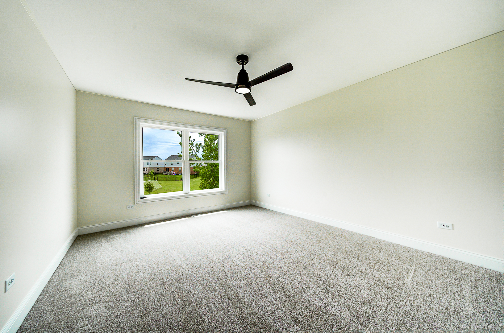 14205 W John Court Property Photo 29