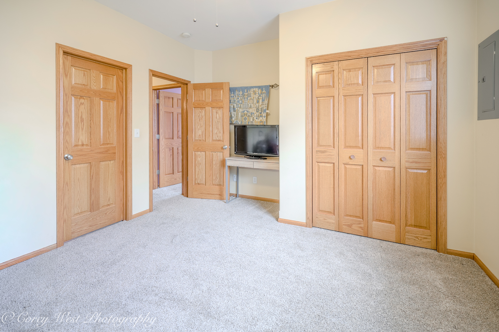 575 N Strack Street 103 Property Photo 16