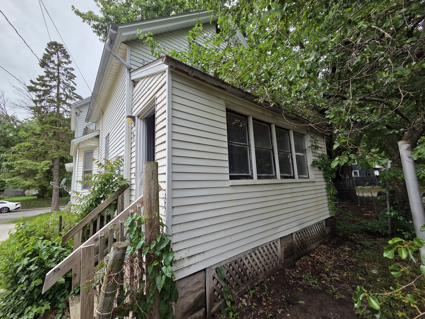 1405 25th Street Property Photo 3