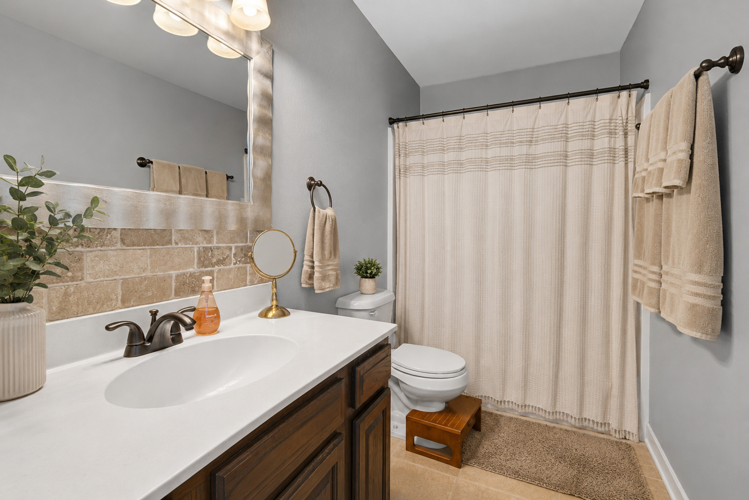 25908 Derby Drive Property Photo 9