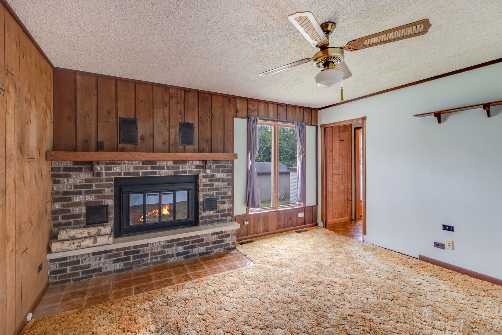 1393 Cottonwood Lane Property Photo 7