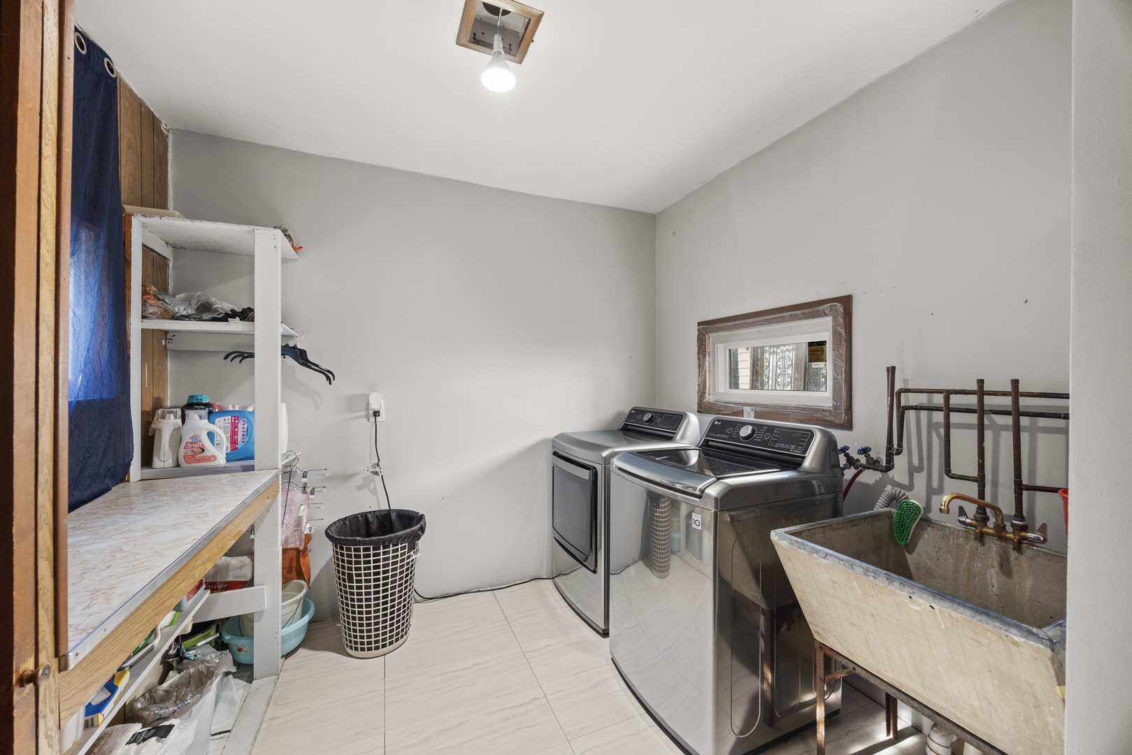 3638 Blackstone Avenue Property Photo 14