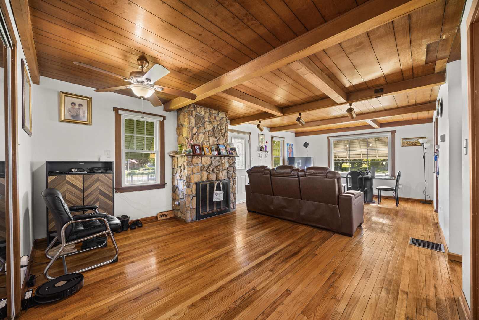 3638 Blackstone Avenue Property Photo 18