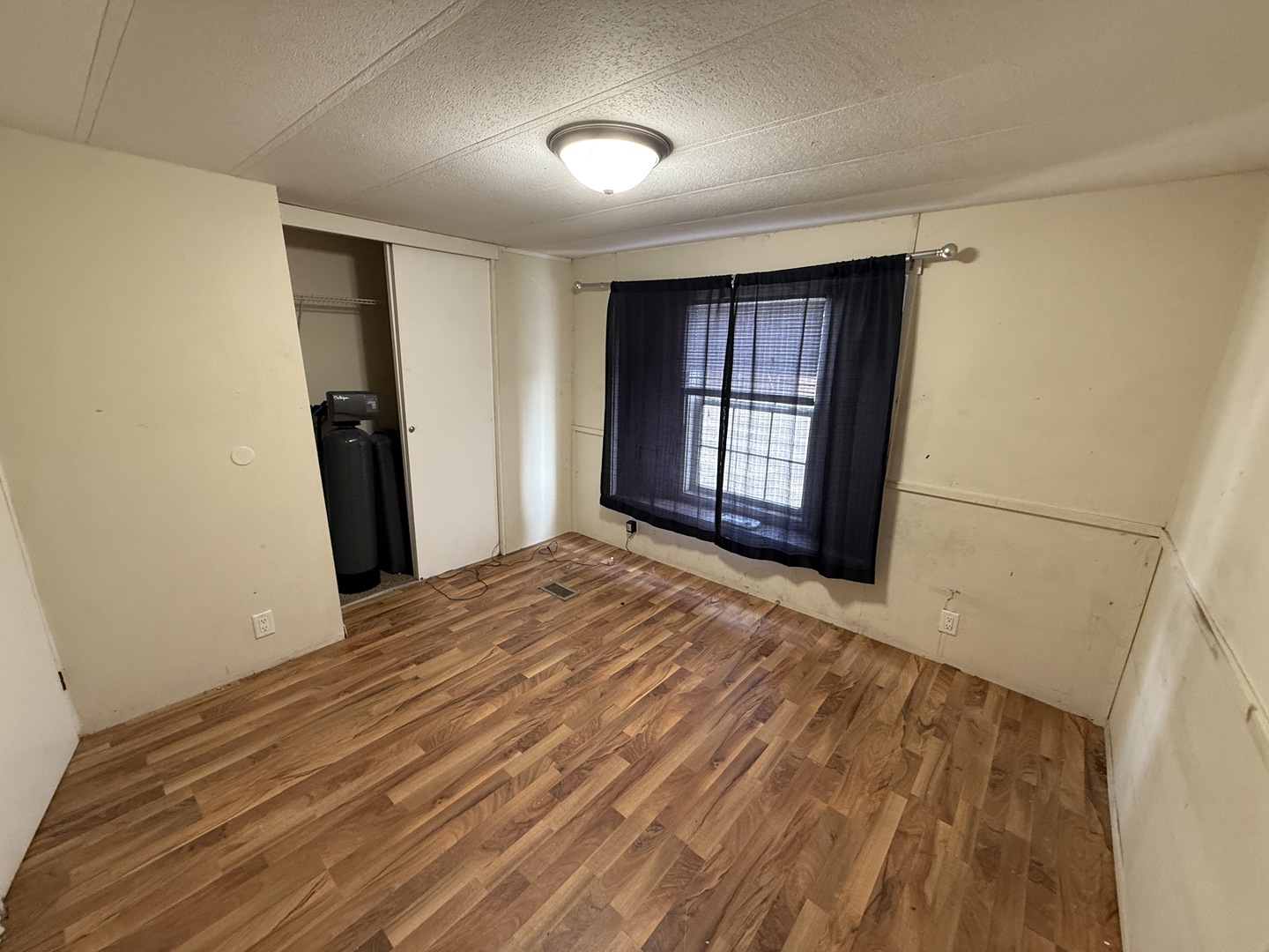 1712 S Dixie Highway 47 Property Photo 10