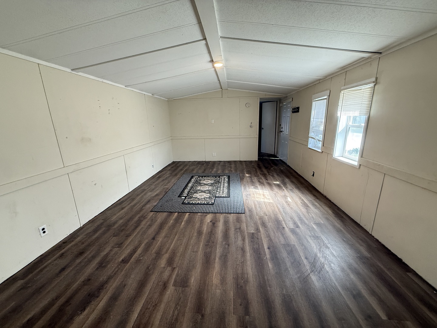 1712 S Dixie Highway 47 Property Photo 11