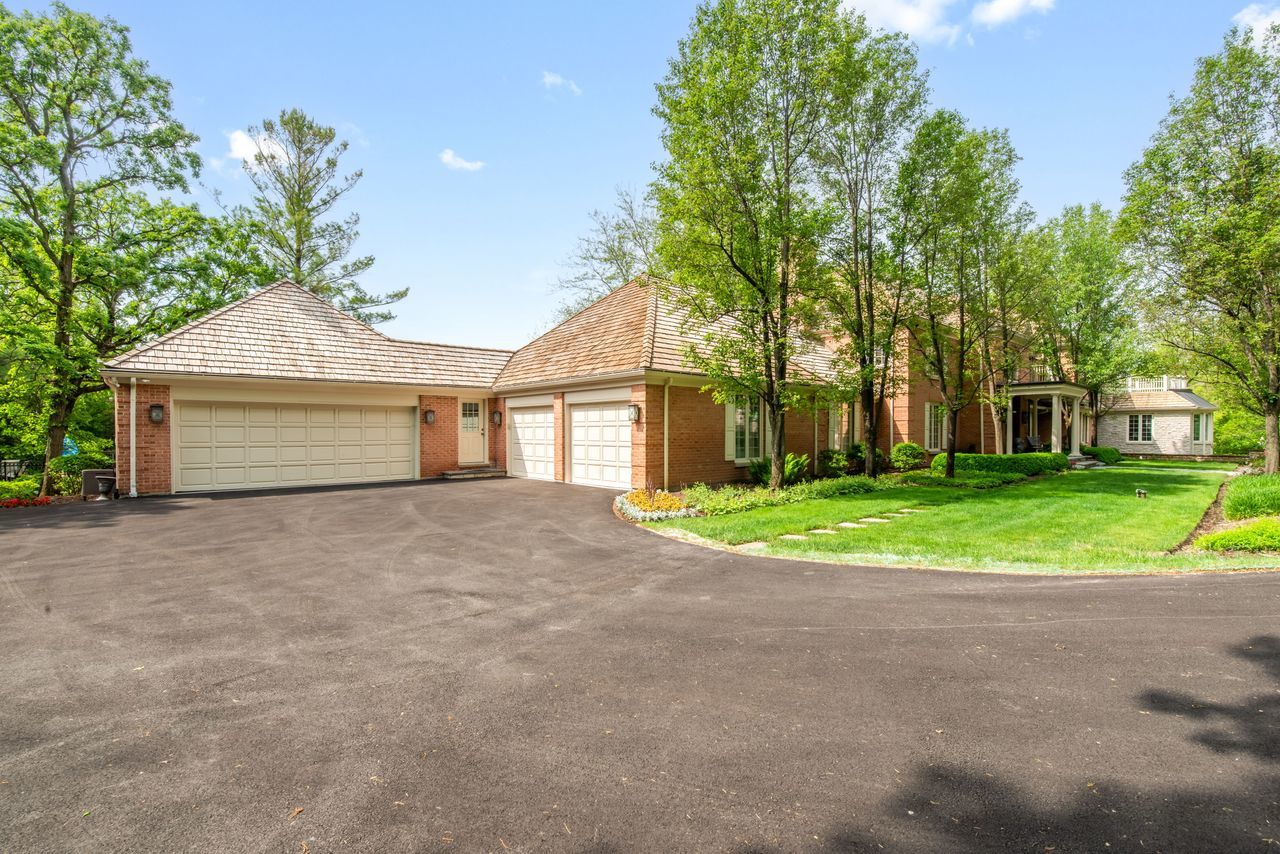 55 S Wynstone Drive Property Photo 7