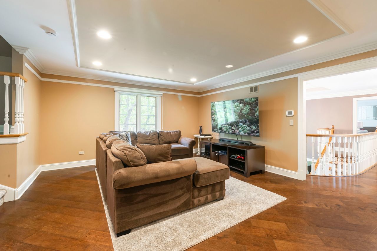 55 S Wynstone Drive Property Photo 40