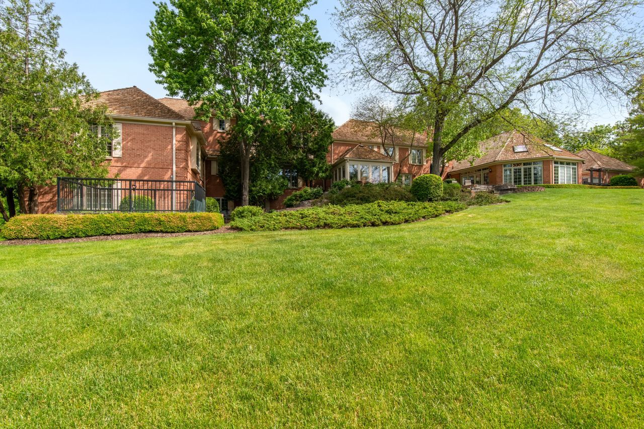 55 S Wynstone Drive Property Photo 81