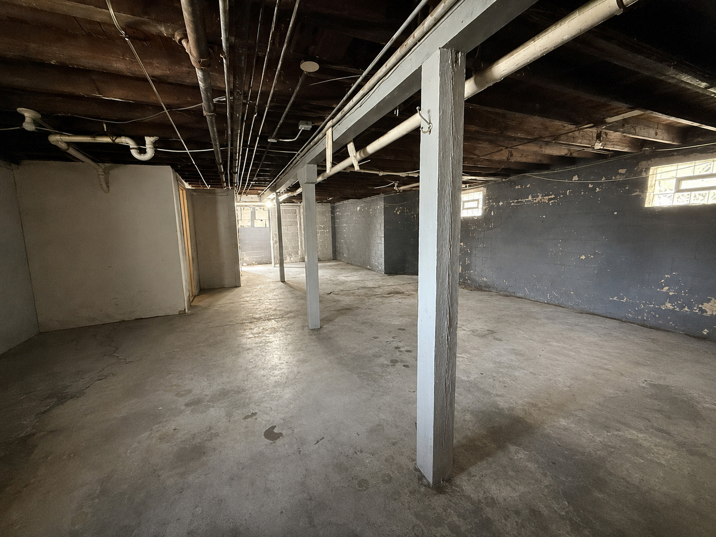 8056 Grand Avenue Property Photo 37