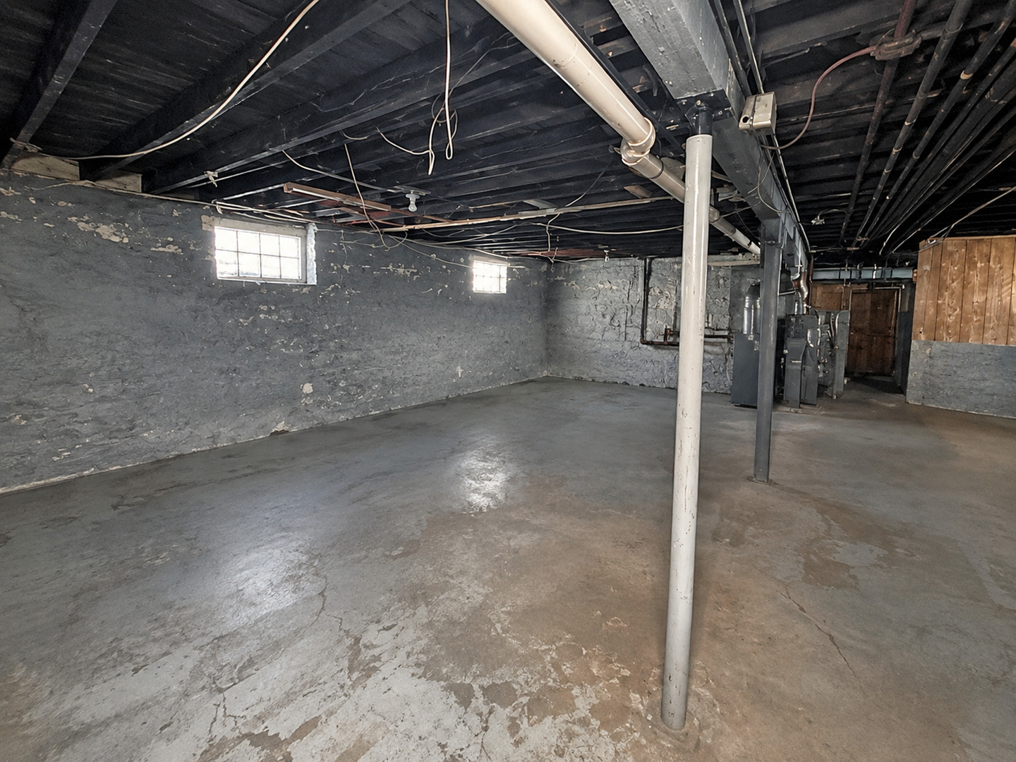8056 Grand Avenue Property Photo 39