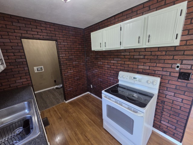 17288 N Il Highway 37 Property Photo 25