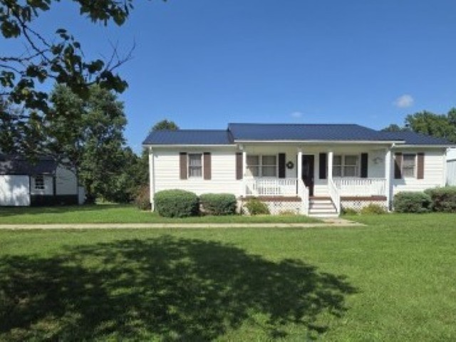 17288 N Il Highway 37 Property Photo 41