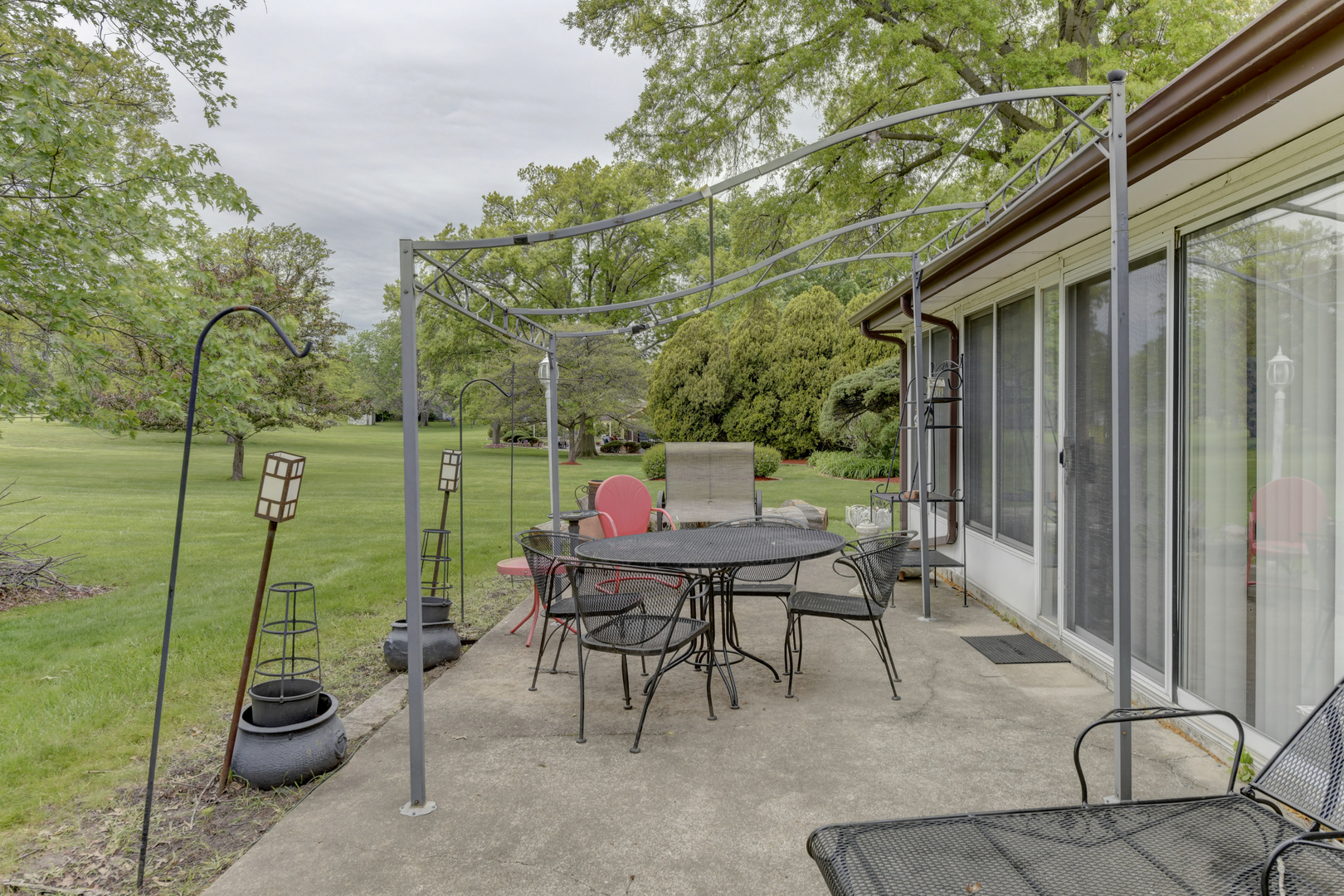 126 Denell Drive Property Photo 6