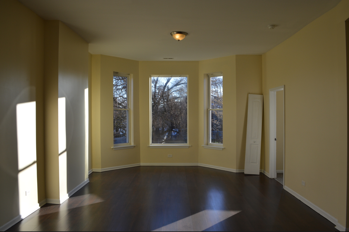 1500 S Trumbull Avenue Property Photo 4
