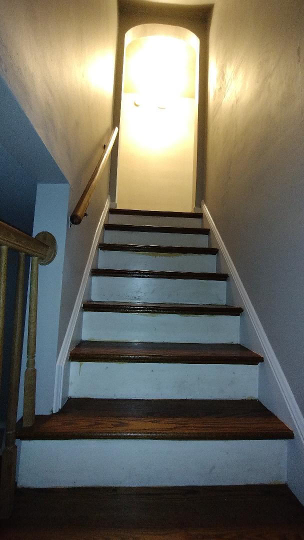 10841 S Vernon Avenue Property Photo 10