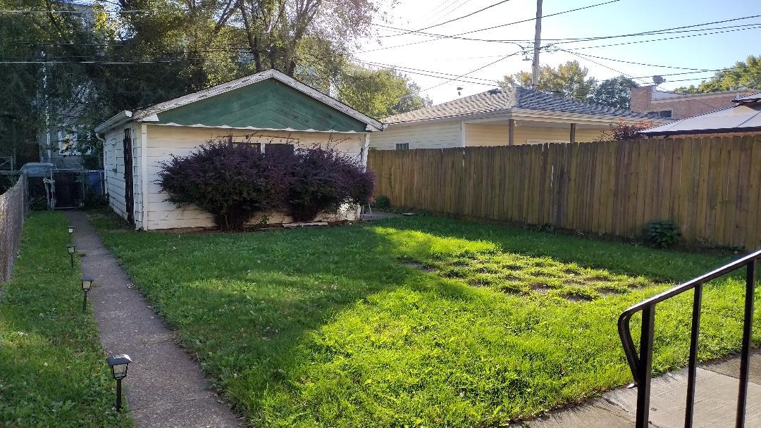 10841 S Vernon Avenue Property Photo 20