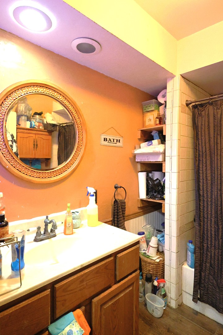 416 E Elm Street Property Photo 10