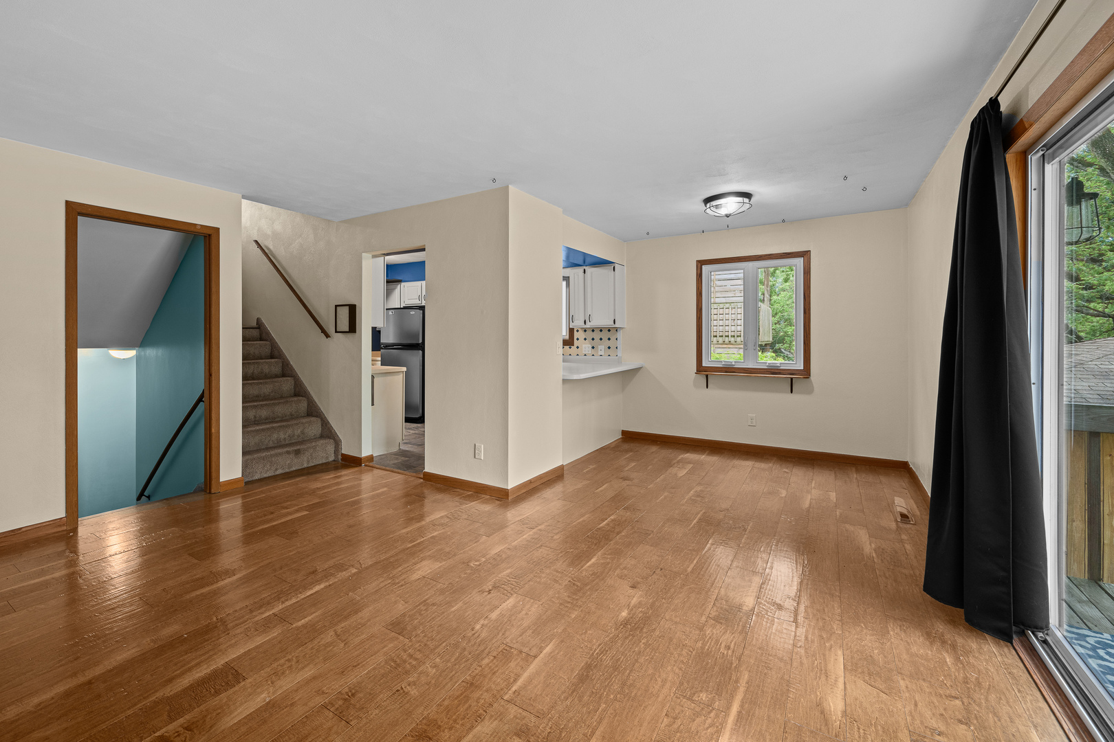 8504 Ridgewood Road 501 Property Photo 5