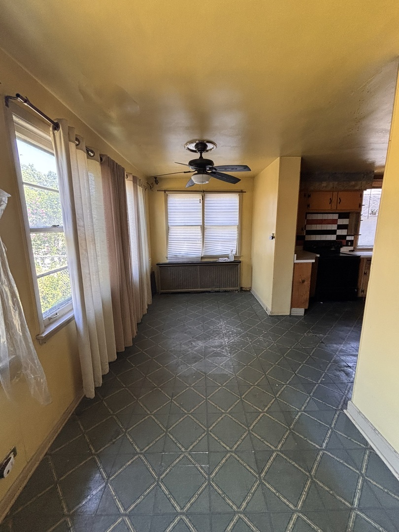 7646 S Merrill Avenue Property Photo 5