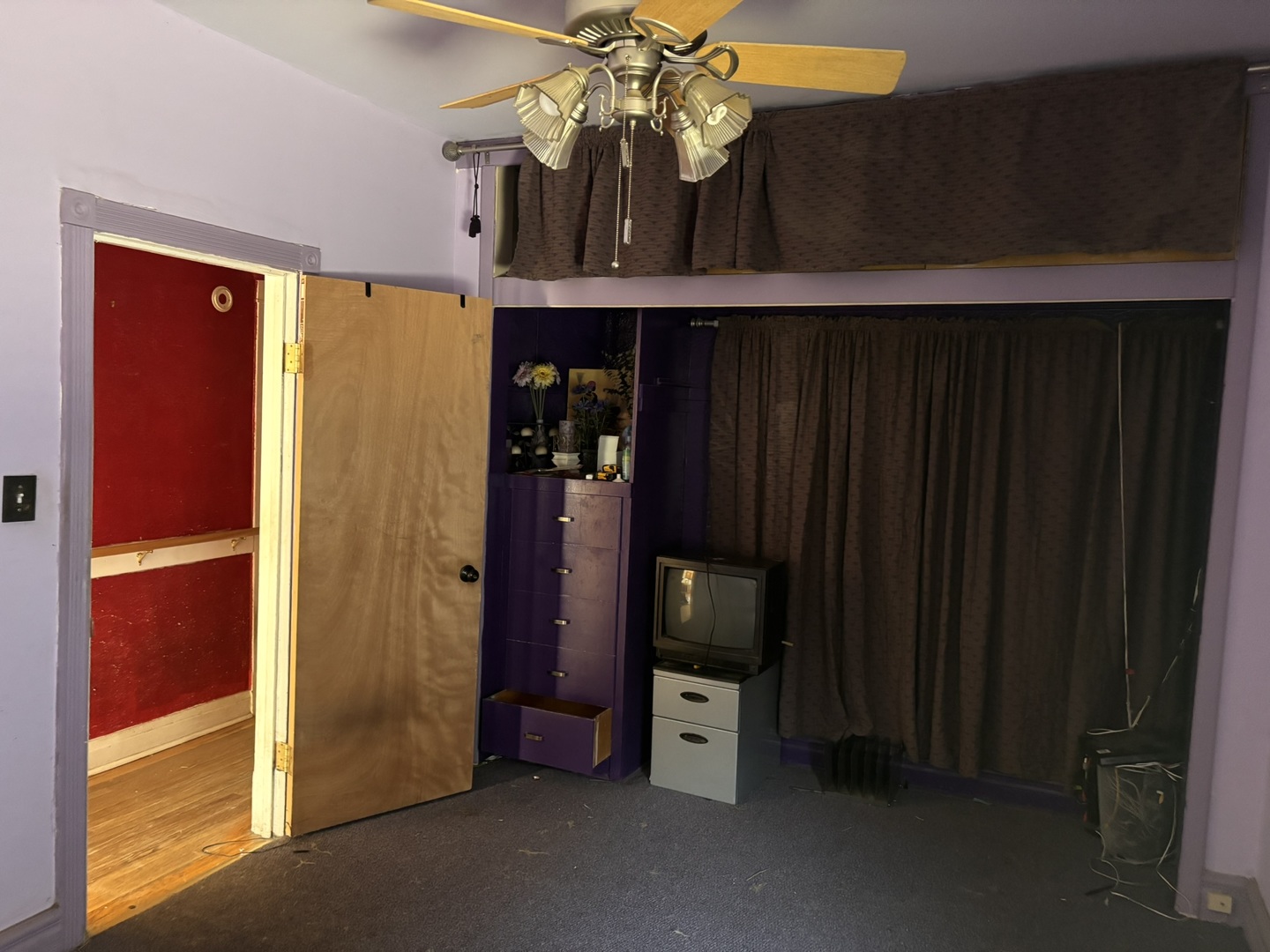 7646 S Merrill Avenue Property Photo 6