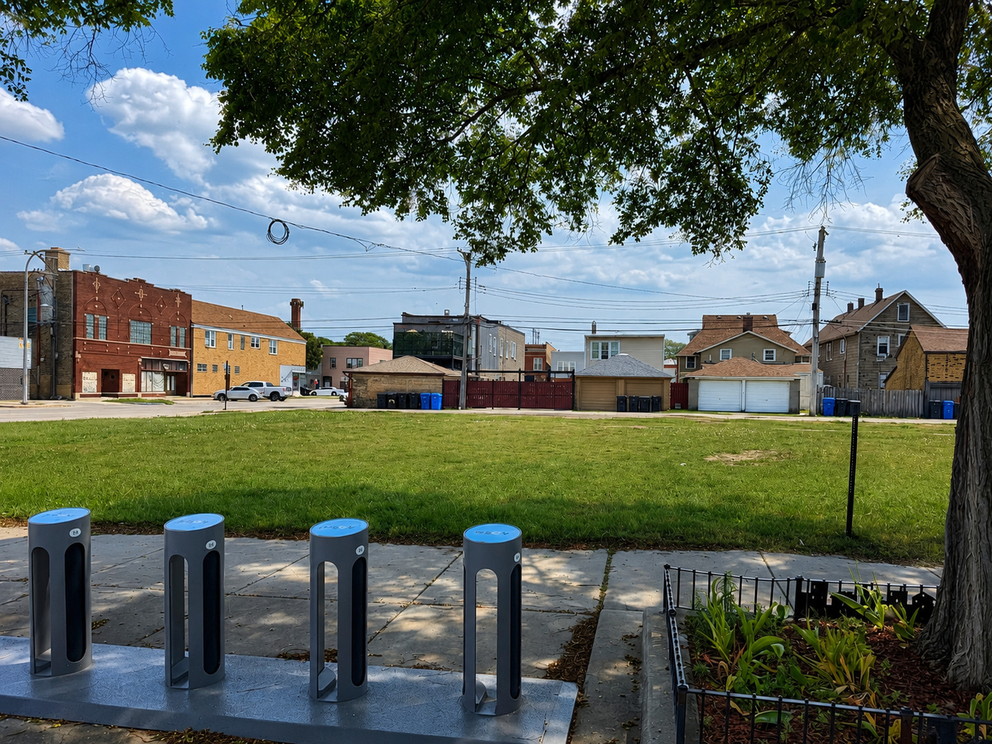 13303 S Baltimore Avenue Property Photo 2