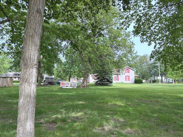 704 W Grant Highway Property Photo 4