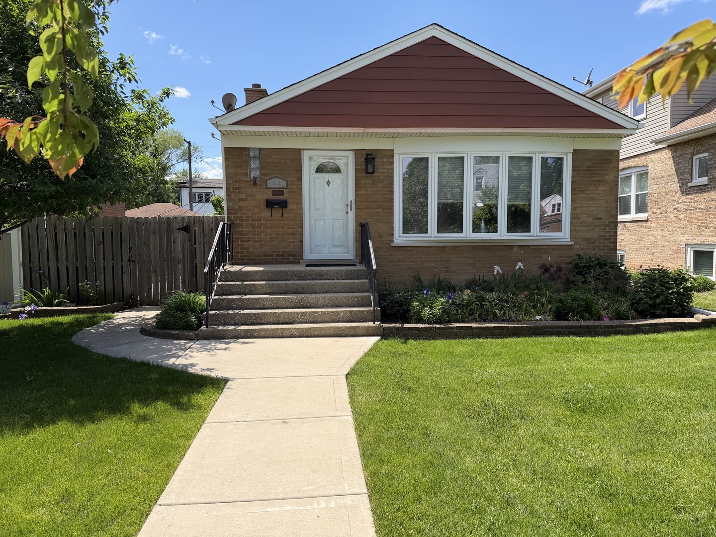 3442 Prairie Avenue Property Photo 1