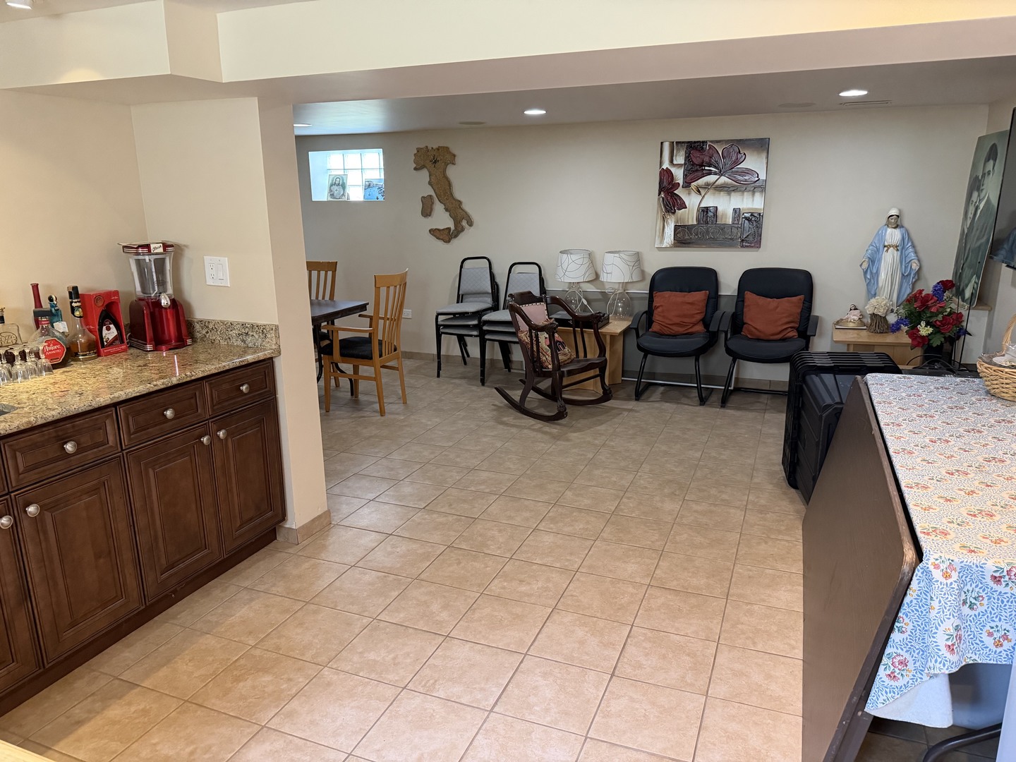 3442 Prairie Avenue Property Photo 19