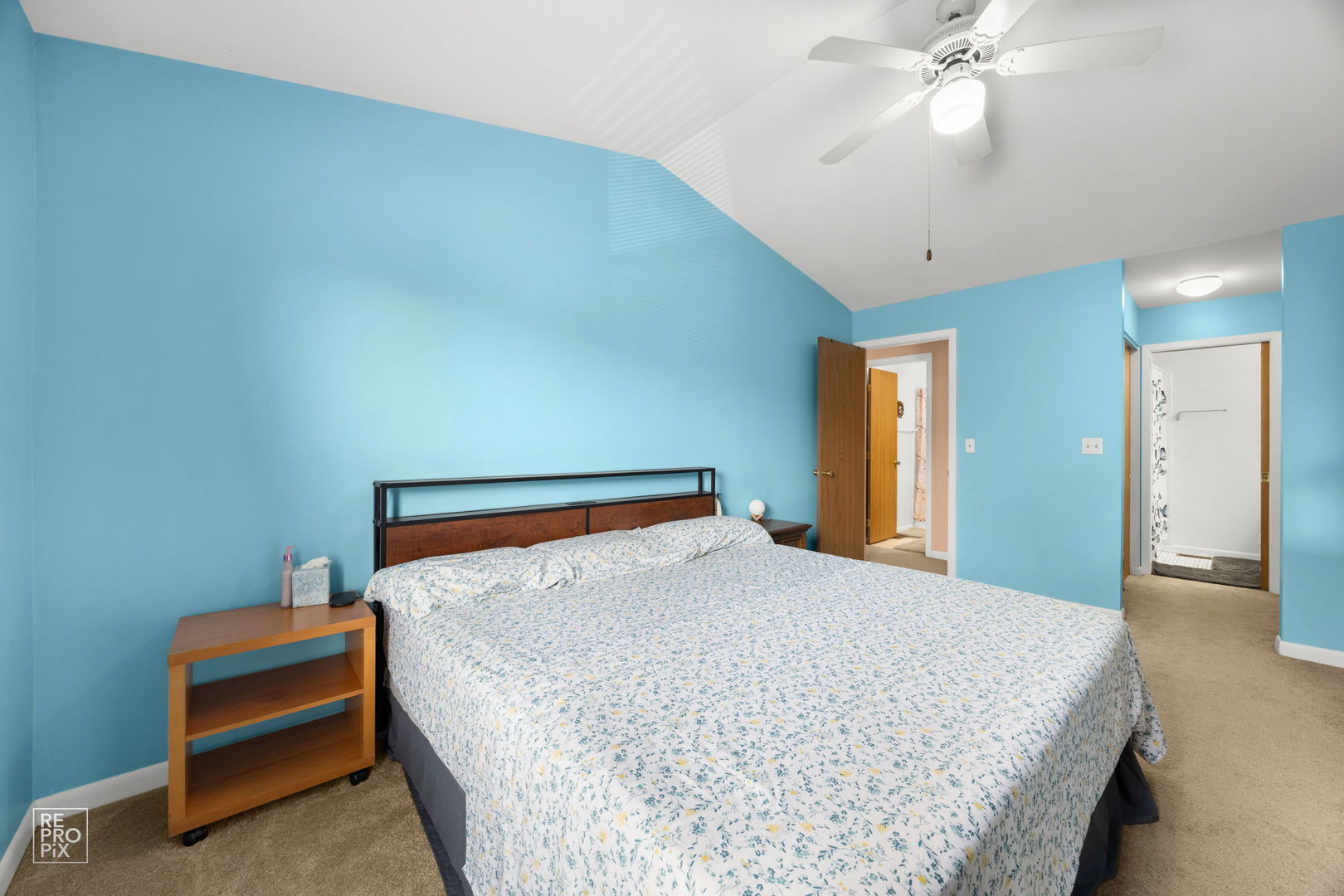 156 W Golf Road E Property Photo 10