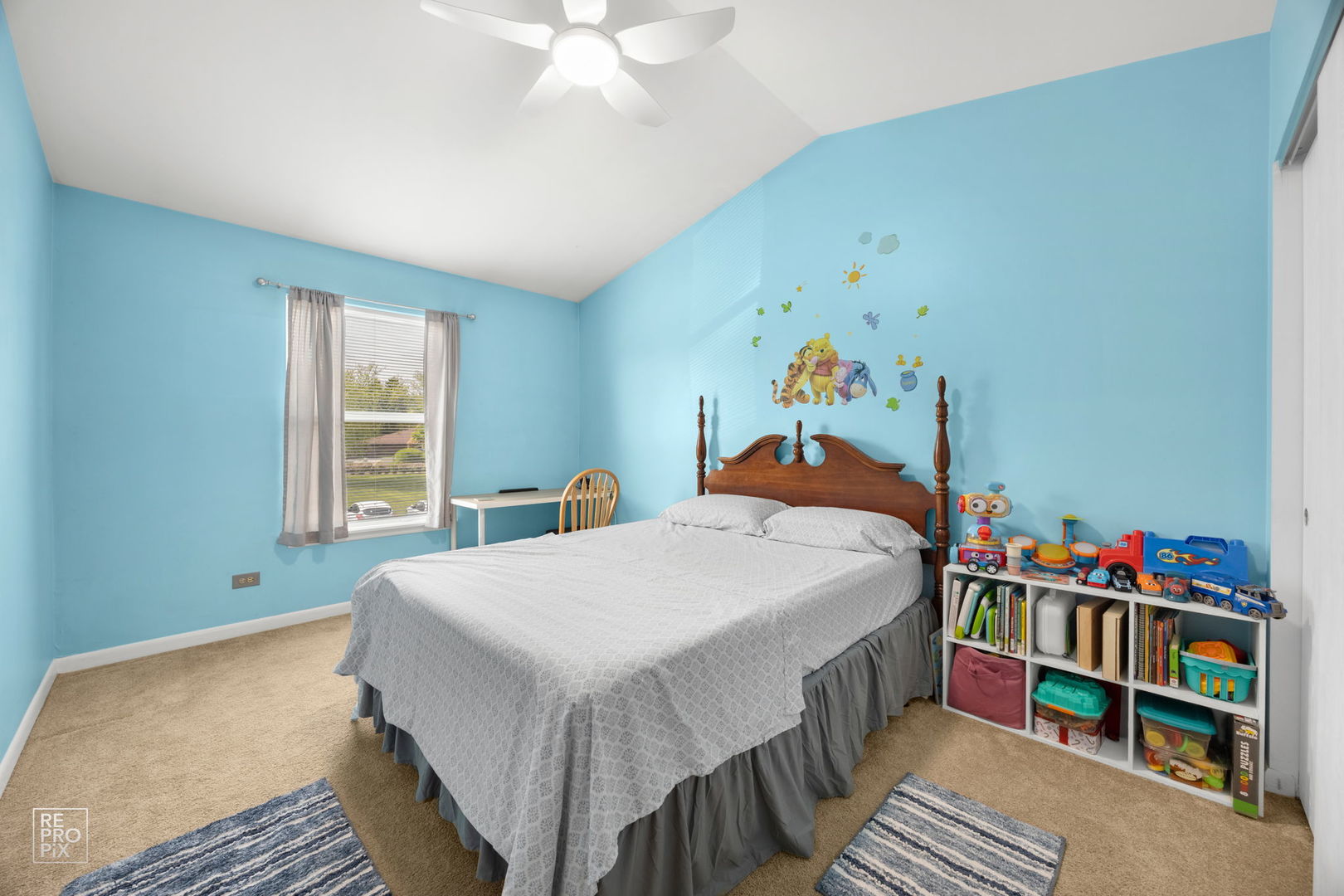 156 W Golf Road E Property Photo 12
