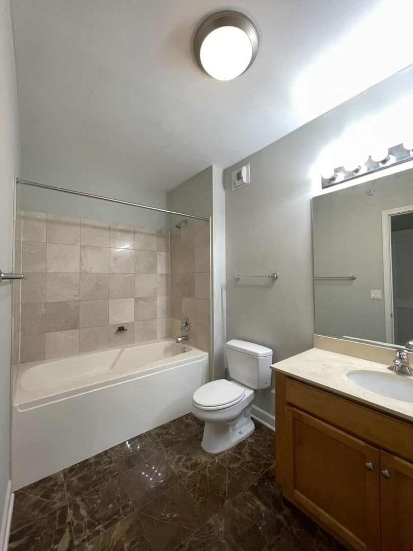 450 E Waterside Drive 1106 Property Photo 11