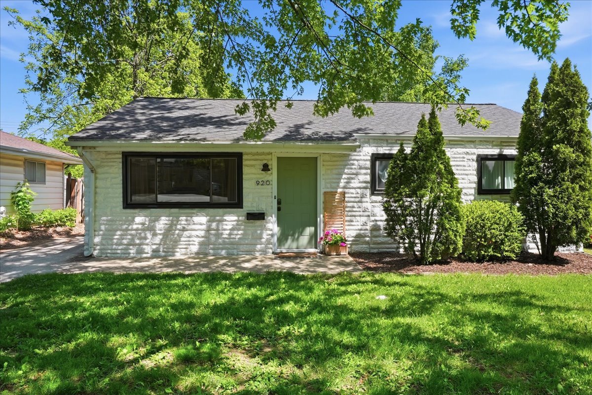 920 N Fell Avenue — $149,900