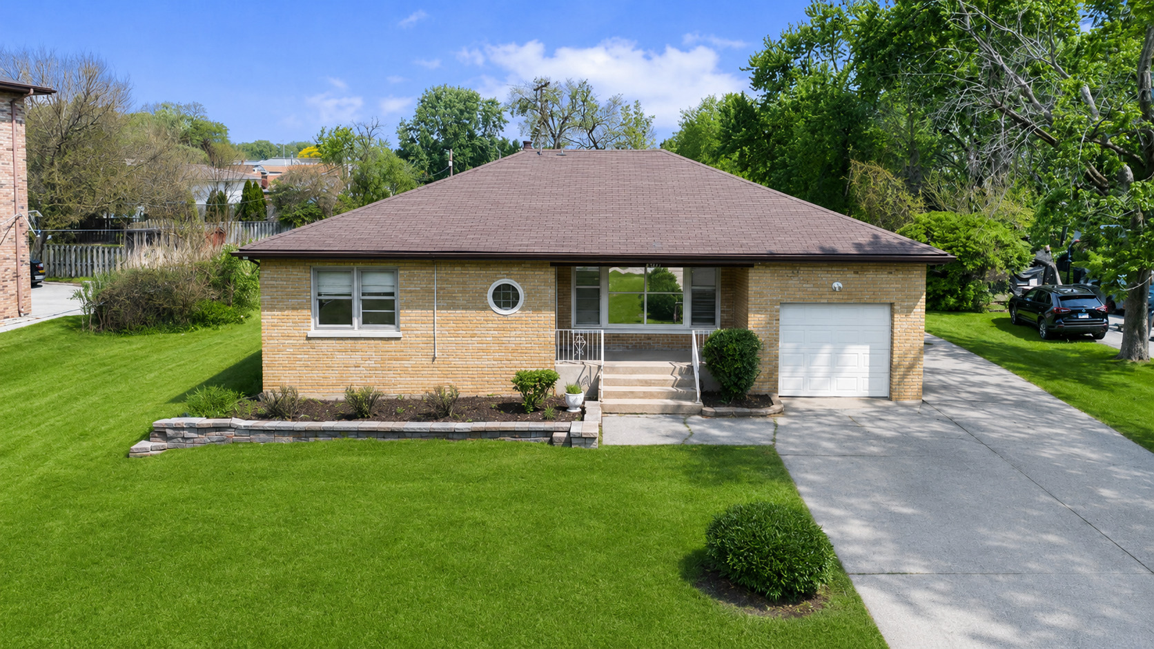 2726 186th Street Property Photo 1