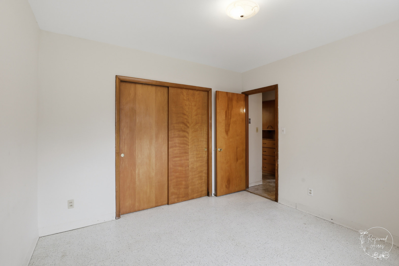 409 Main Street Property Photo 13