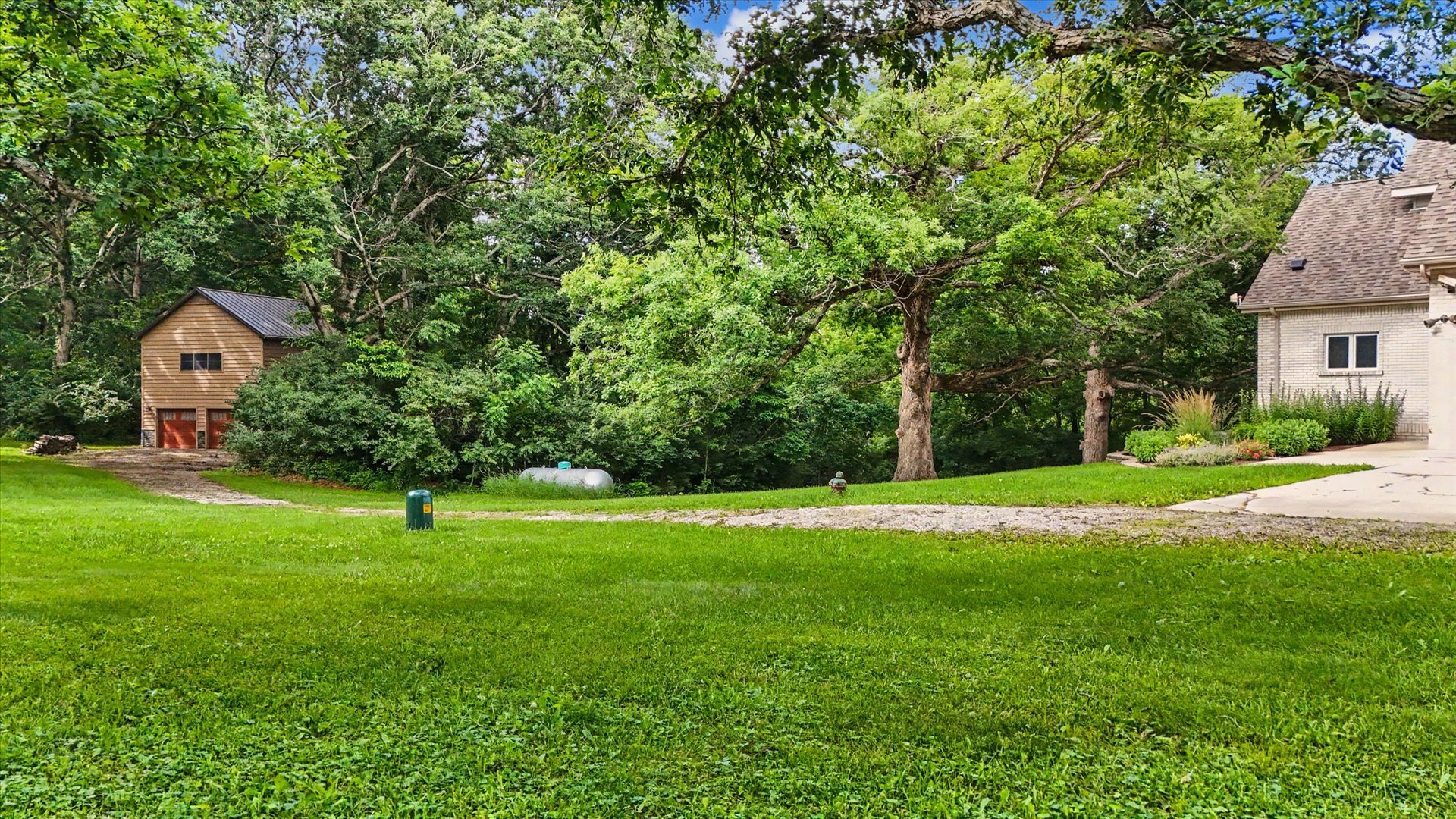 588 B County Road 2400 N Property Photo 66