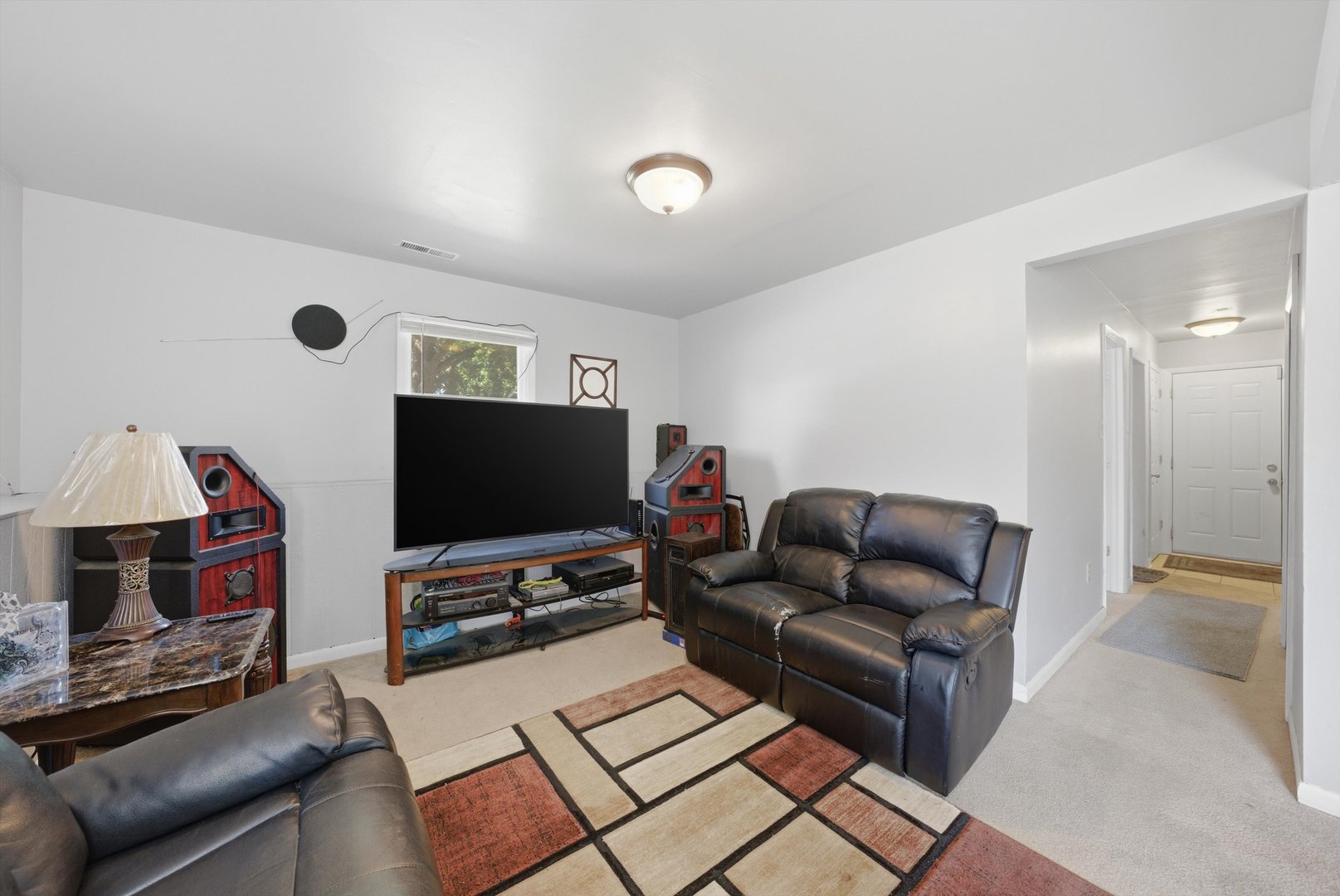 5101 Riverside Drive Property Photo 21