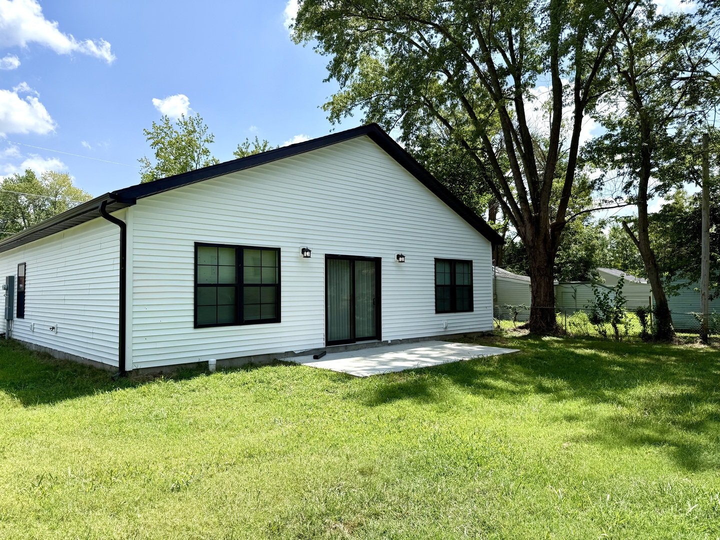 1108 Midway Court Property Photo 20