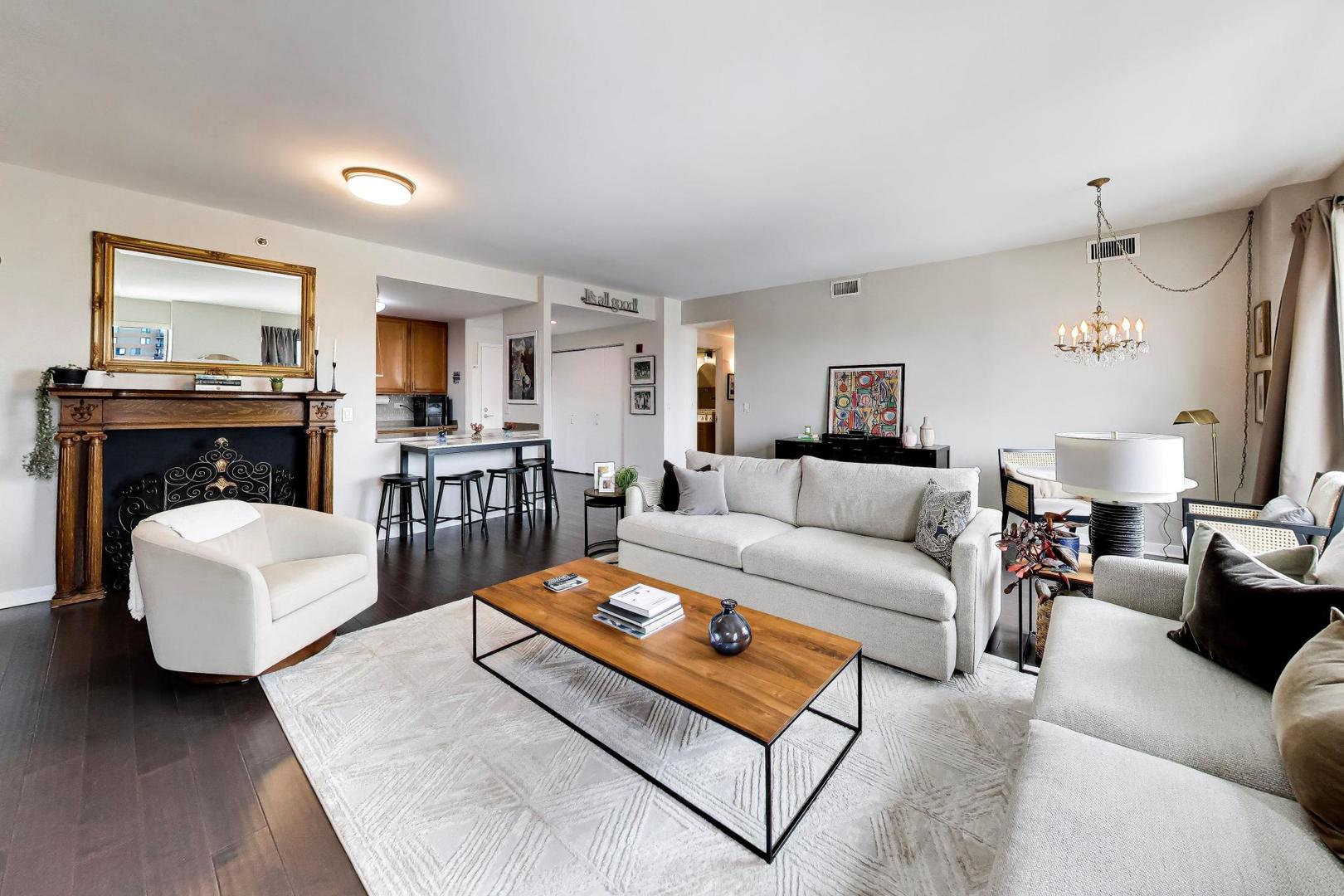 77 S Evergreen Avenue 806 Property Photo 6