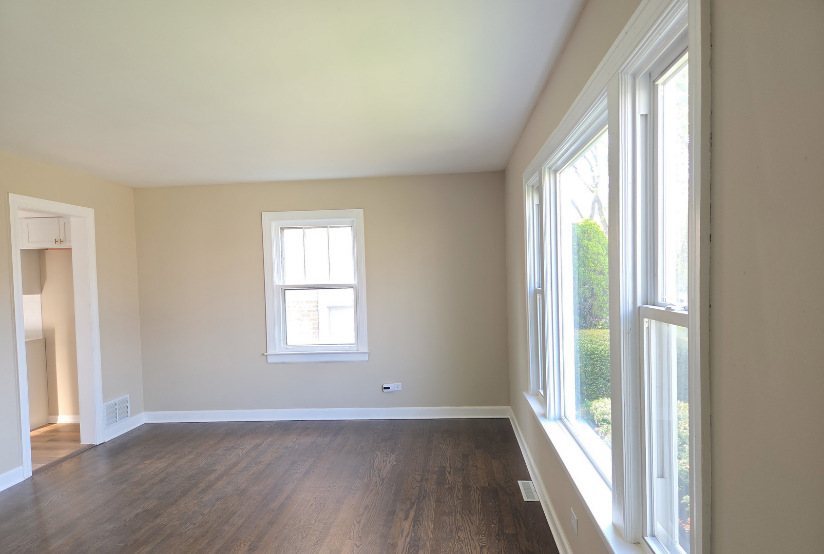 20 W 140th Court Property Photo 2
