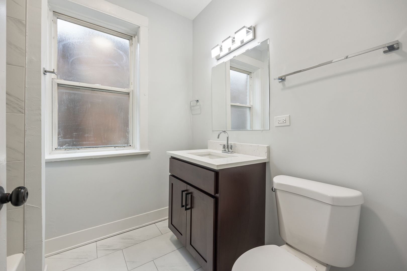 5439 S Indiana Avenue 2 Property Photo 16