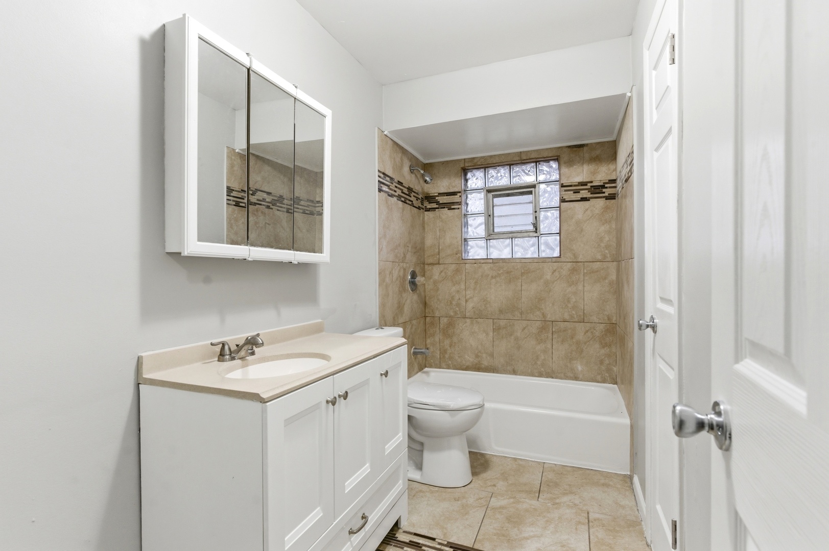 15217 Waterman Drive Property Photo 13