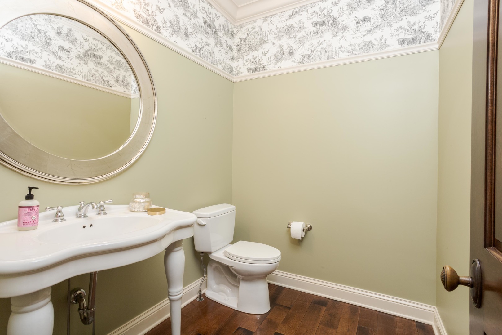 4 Bohrer Court Property Photo 11